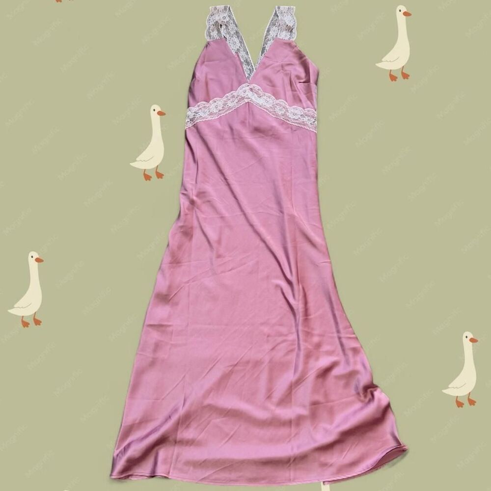 NWT Homecoming Dress Mauve Satin & Lace Trim Slip Dress The Drop “Valentina” - S